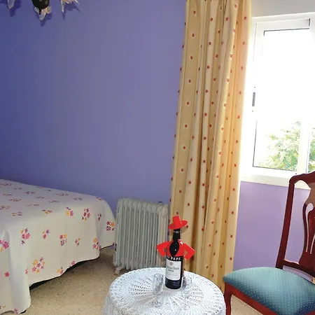 Apartment 3 Bedroom In